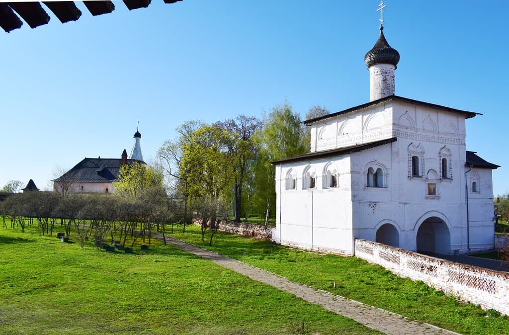 Надвратная Благовещенская Церковь