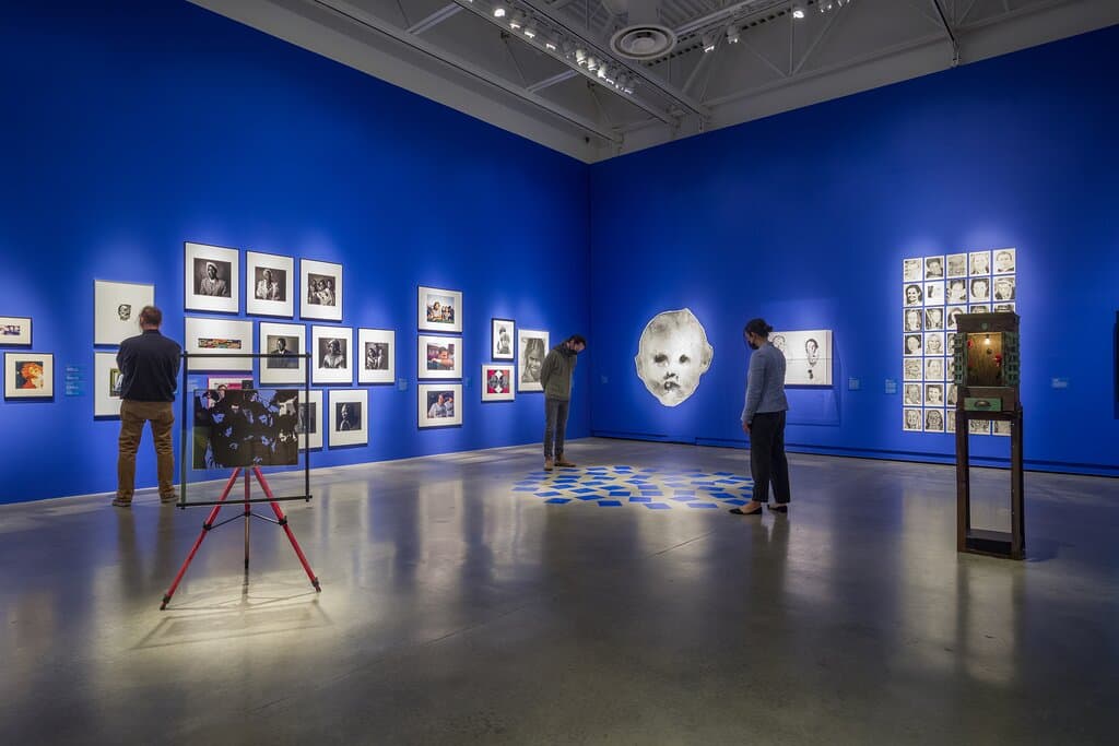 Visitors in Facing Time exhibit at Surrey Art Gallery in winter 2021. Photo by Dennis Ha.