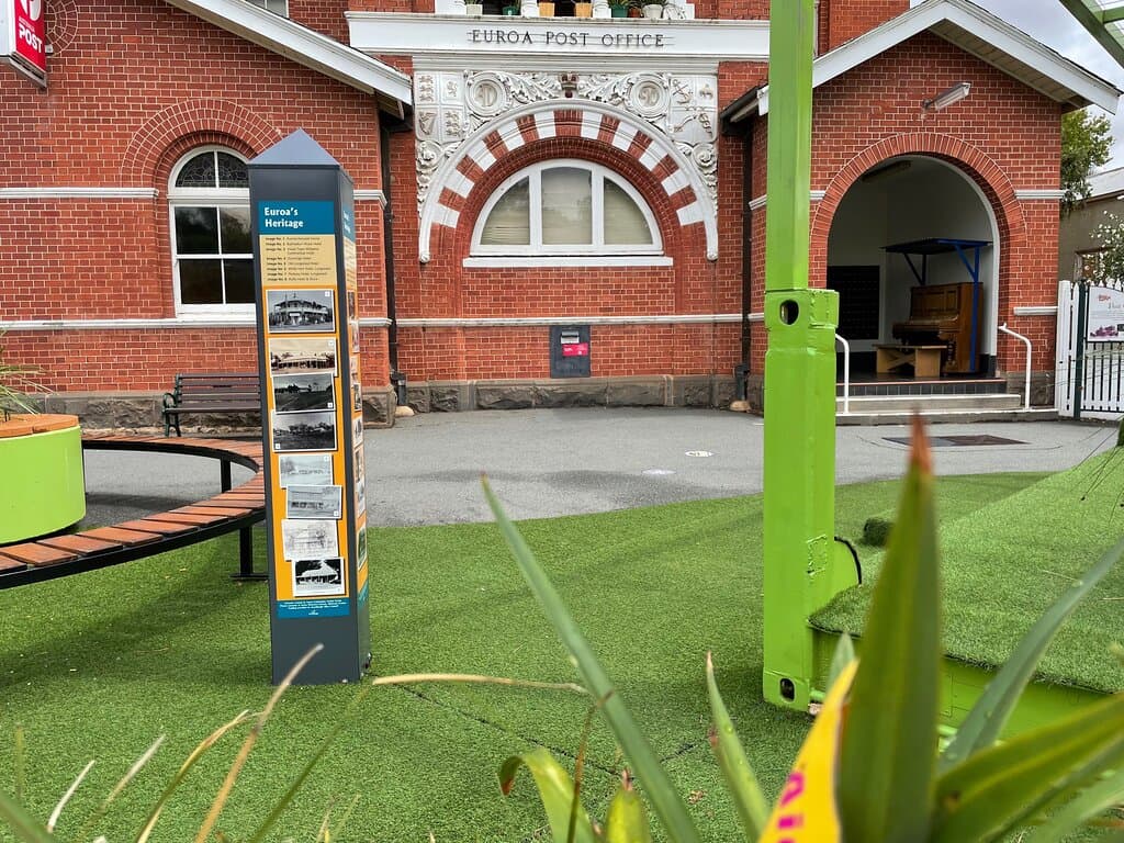 Euroa Post Office