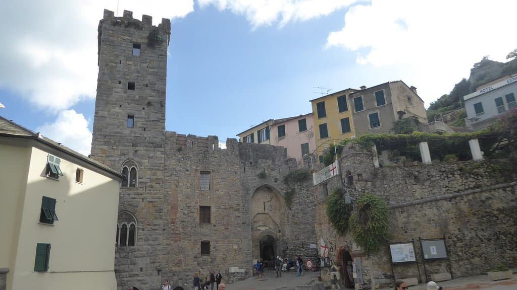 Porta del Borgo