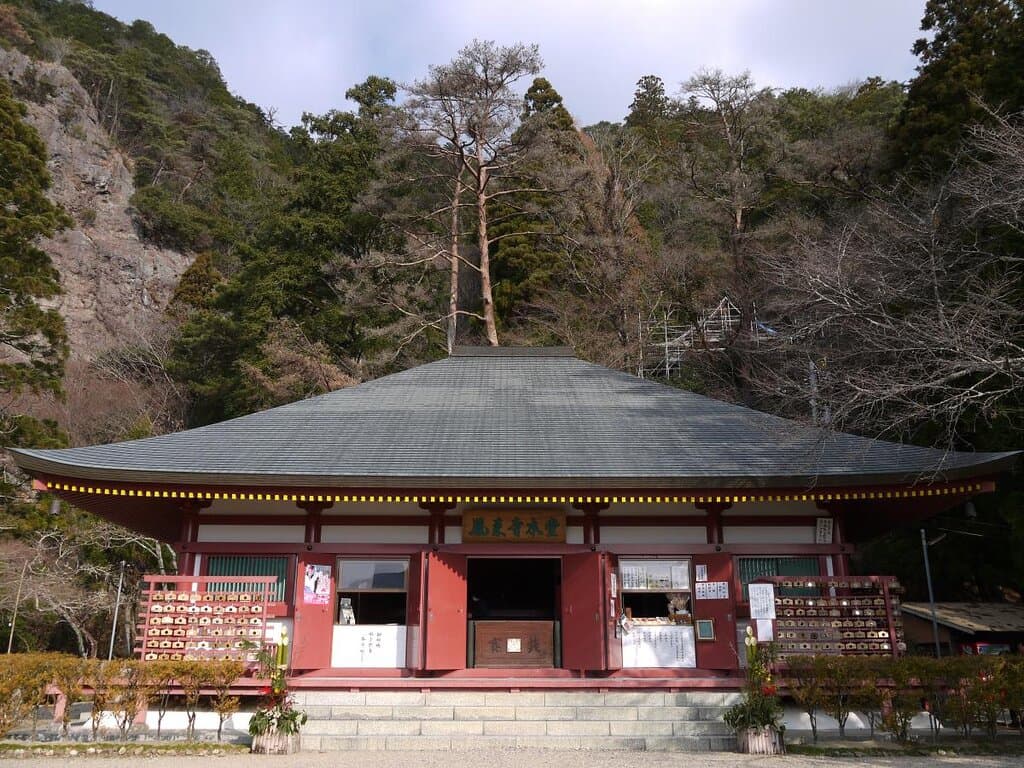Horaiji Temple and Mount Horaiji