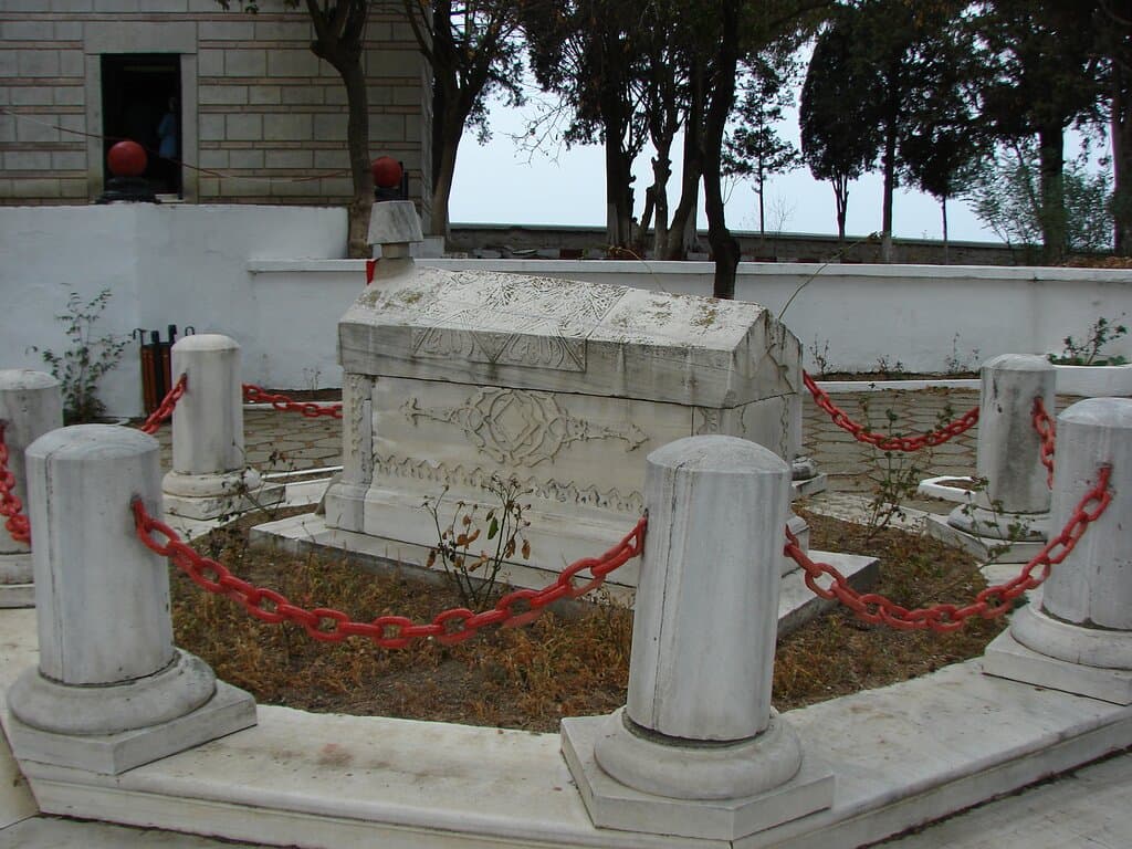 Namık Kemal Mezarı 16