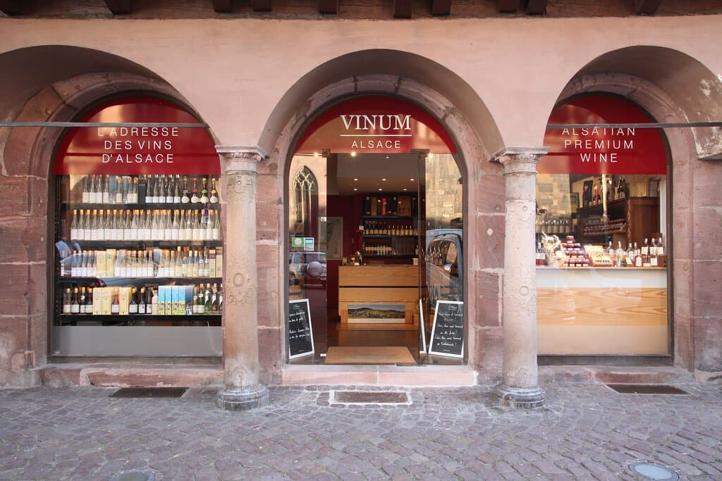 https://vinum.pro/ VINUM Alsace - 15, place de la Cathédrale 68000 Colmar