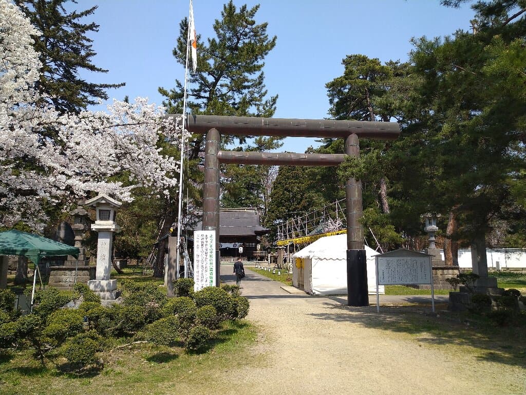 Hirosaki Gokoku Shrine