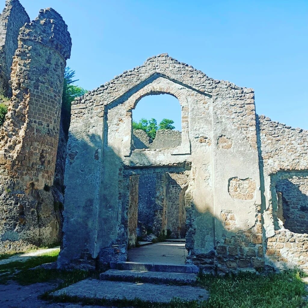 Antica Monterano Canale Monterano
