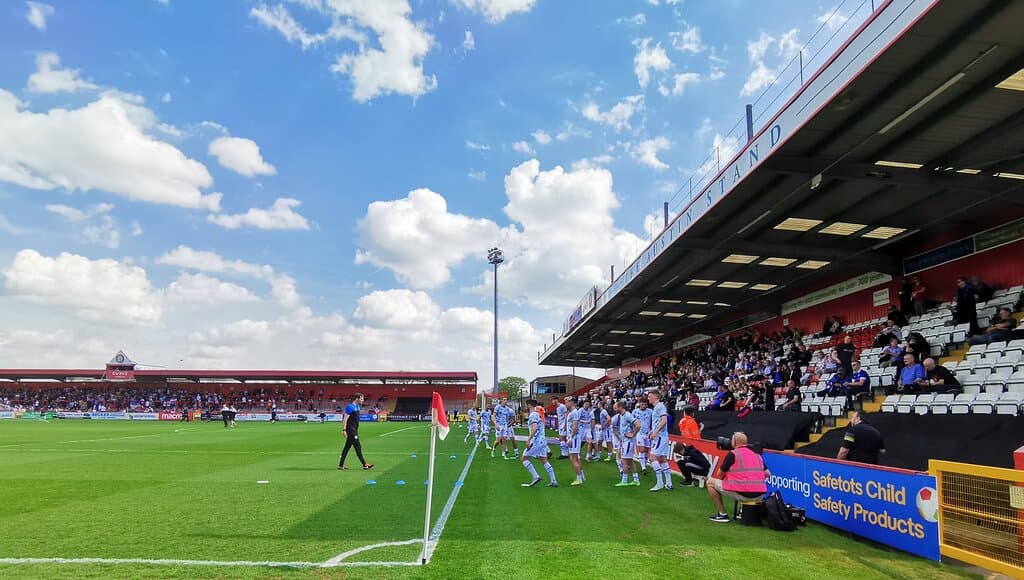 Visited on Friday 15th April 2022 for the League 2 fixture between Stevenage Borough FC v Rochdale AFC. SKY VIP tickets and a chance for a day out with my son. Poor game but decent atmosphere as the home side won 1 Nil in a must-win game to help avoid relegation. Arriving at the ground free parking was opposite for circa 500 vehicles but you have to arrive a little earlier as it is on a first-come-first-served basis. You then have a short walk (200 yards) through the underpass to the ground