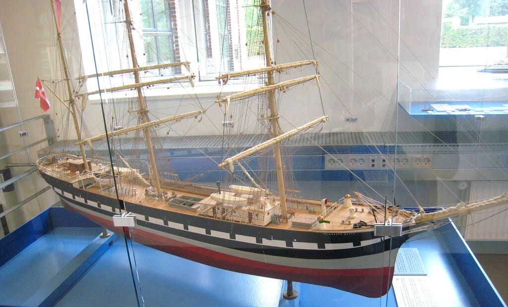Grand model