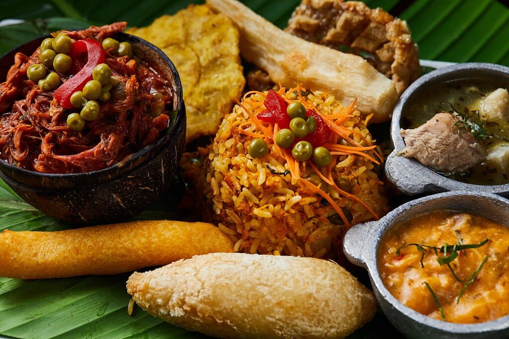 Fiesta Panameña / Panamanian Sampler Dish