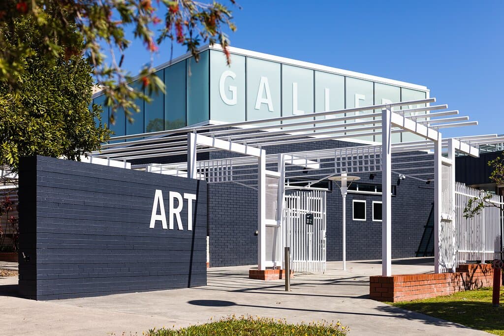 Entrance to Redcliffe Art Gallery. Image courtesy of Moreton Bay Regional Council.