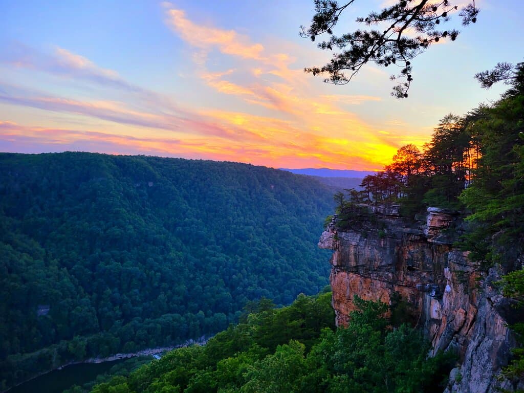 Endless Wall Trail