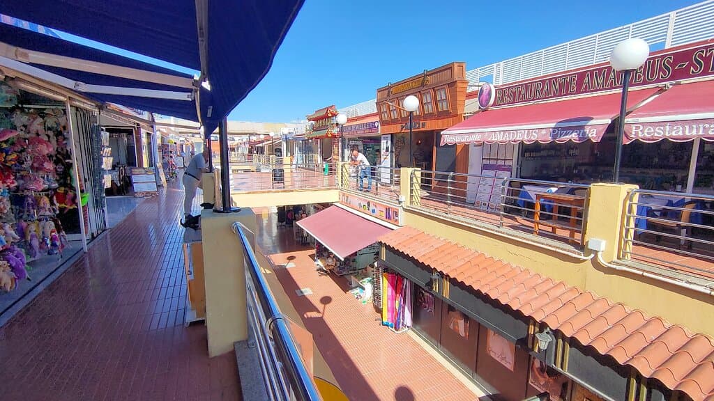 Le shopping Center