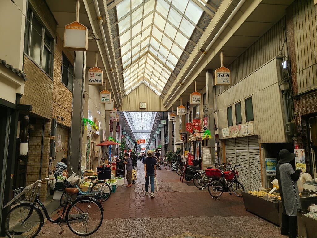 Wander Through the Karahori Shotengai
