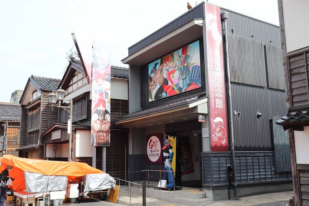 朝市通りにマジンガーＺ