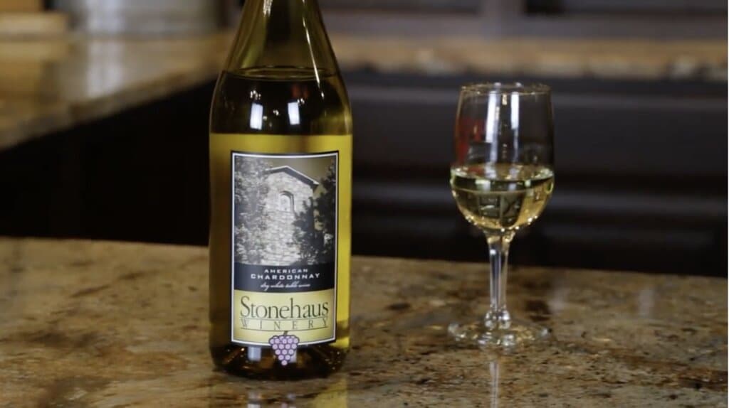 Stonehaus Winery in Crossville, TN has sweet, Tennessee wines for everyone to love and enjoy as well as fresh fudge, a gift shop and FREE wine tastings!