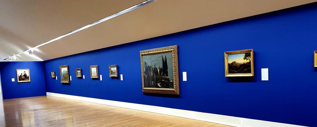 sala mostra italia