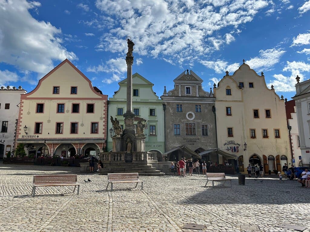 Svornosti Square