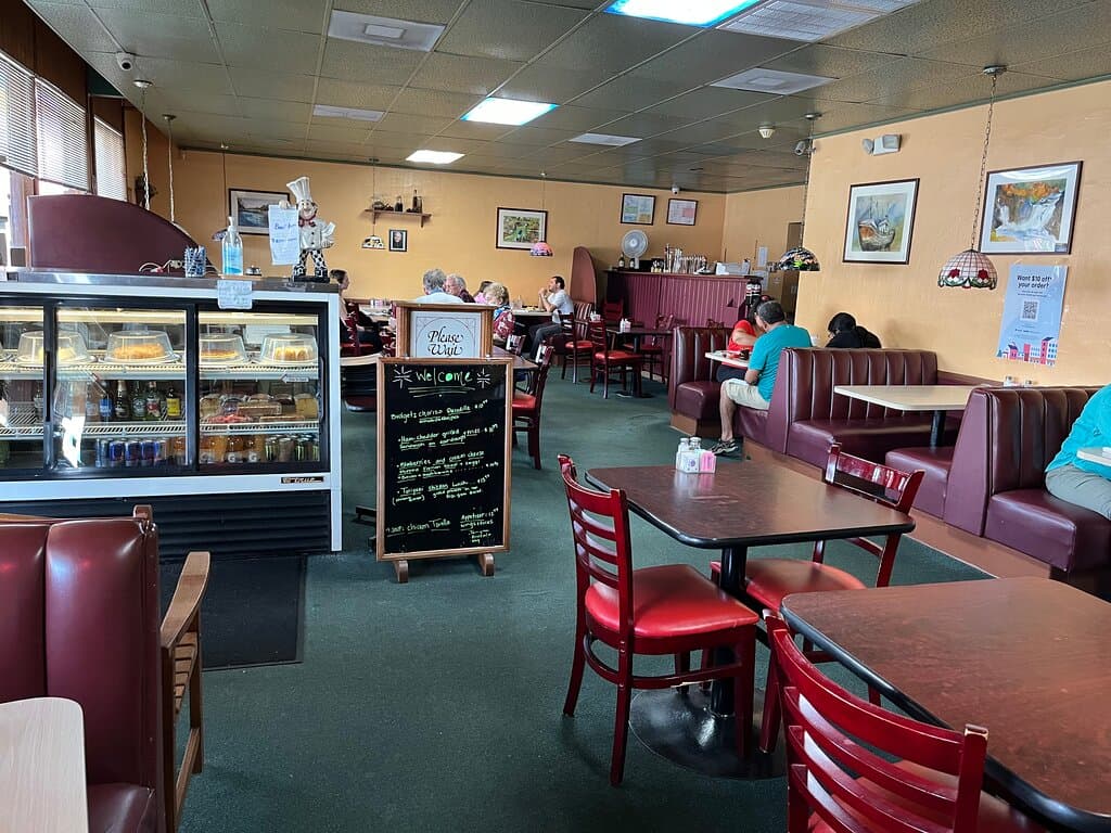 The Magnolia Grille, North Hollywood, CA