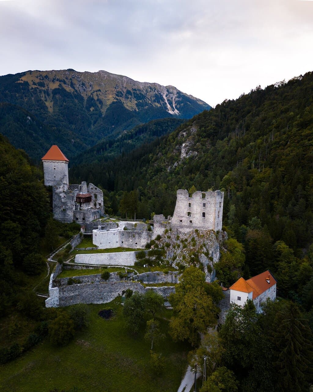 An areal view of the castle.