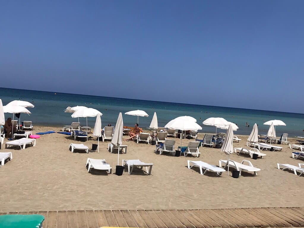 Glapsides beach
