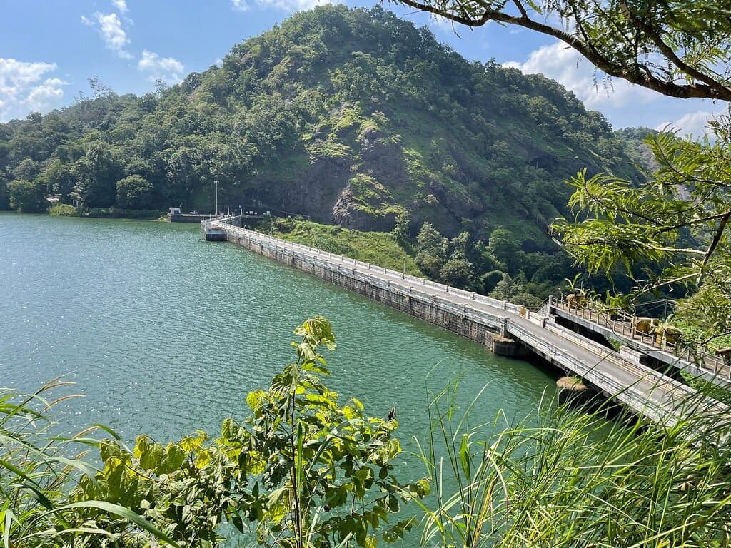 Ponnai Dam