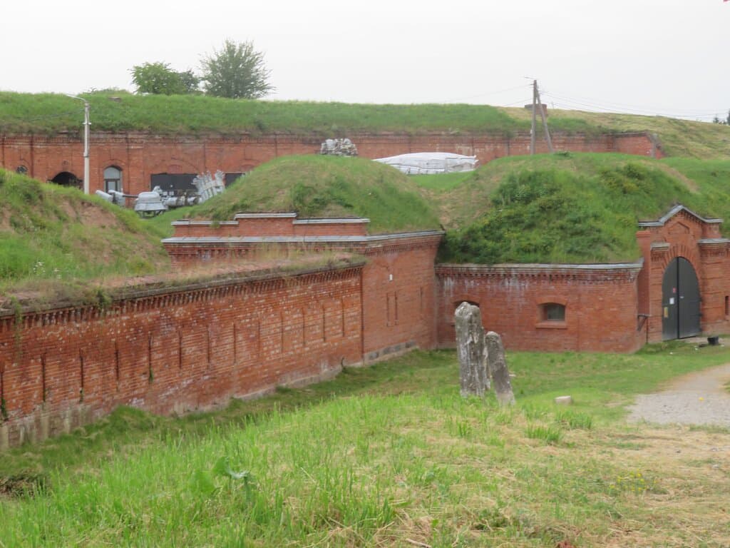 LT Kaunas; Fort Nr 6 der Festung Kaunas; Wallanlage, Eingangstor