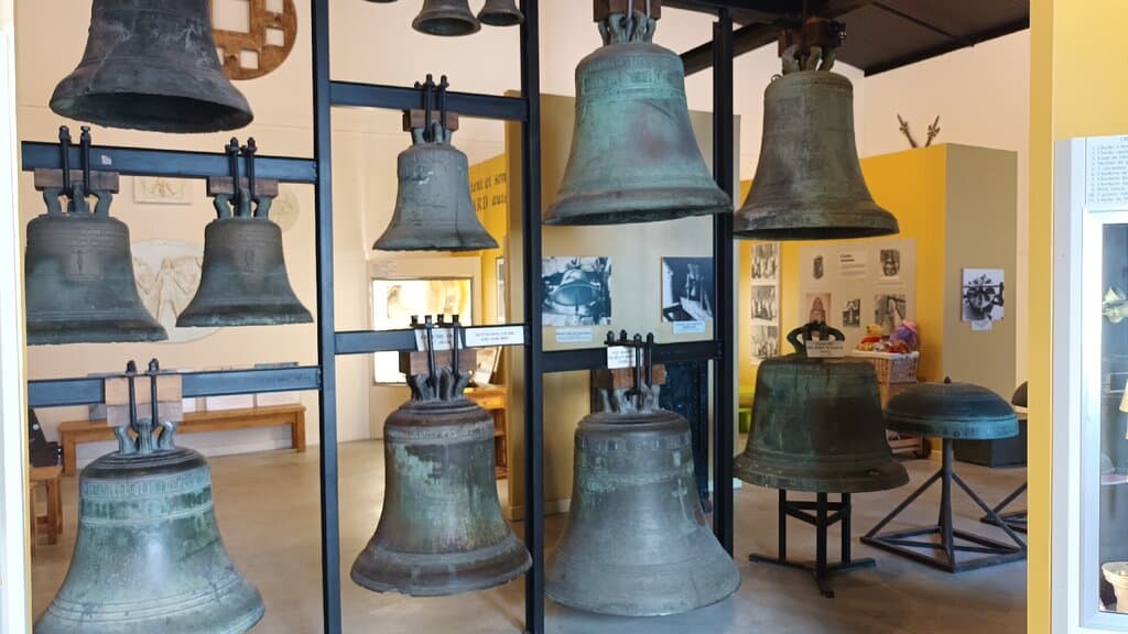 Paccard Bell Museum