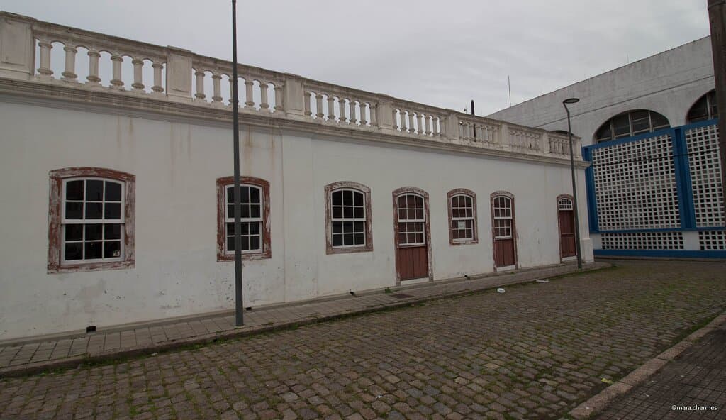 O casarão. 