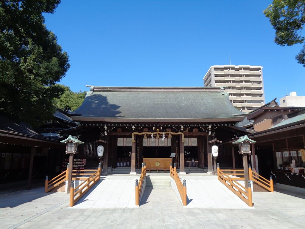 拝殿