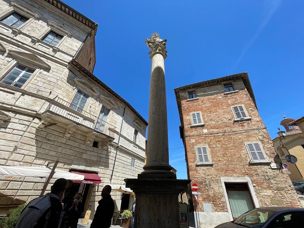 If you enter Montepulciano through the ancient Porta al Prato gateway, then this is the first piazza you will come to. It is dominated by the Colonna del Marzocco, a very tall and slender column which celebrated Florence’s control over Montepulciano by placing the lion of Florence at the very top