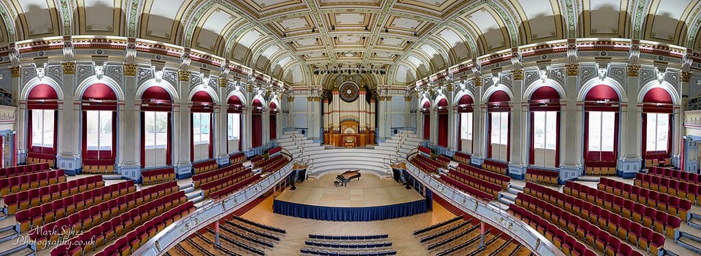 Huddersfield Town Hall 
