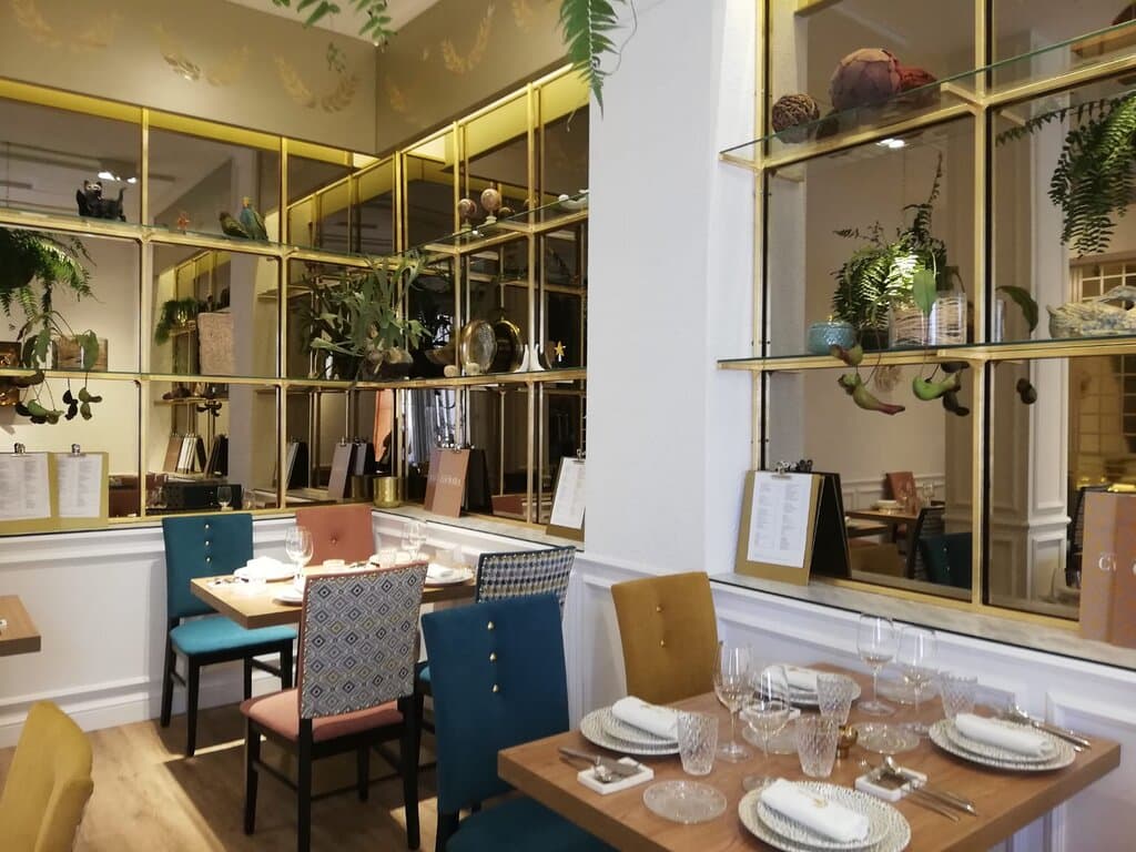 Salón principal de la planta baja.