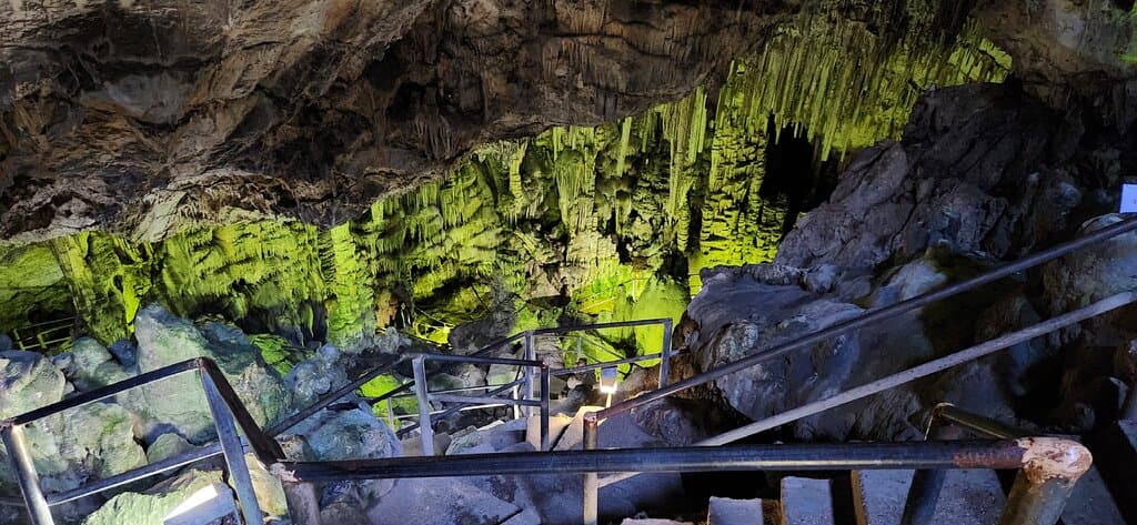 Ideon Cave