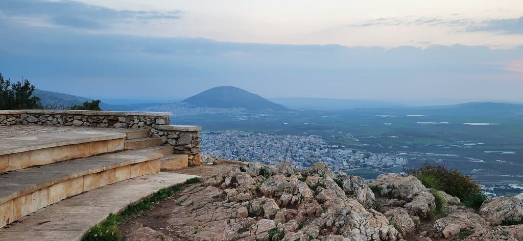 Mount Precipice Nazareth