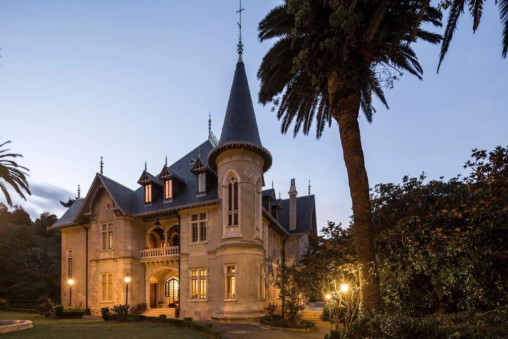Biester Palace