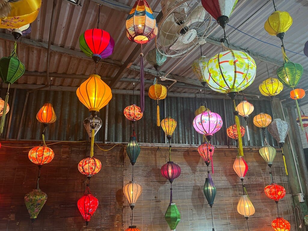 Phuong Nam Lantern Workshop Hoi An