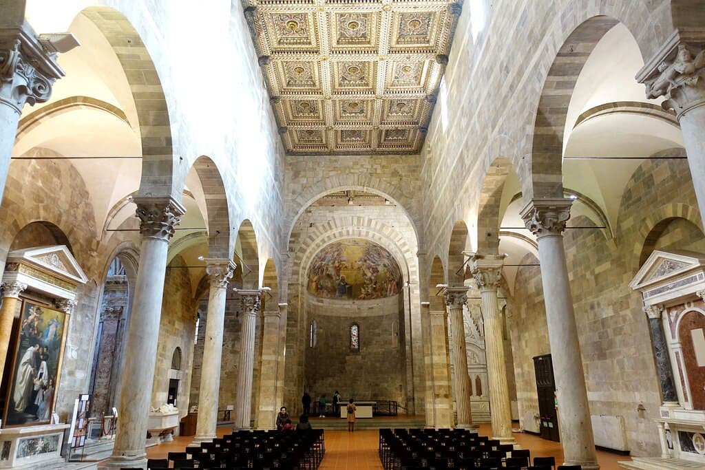Chiesa dei Santi Giovanni e Reparata, Lucca