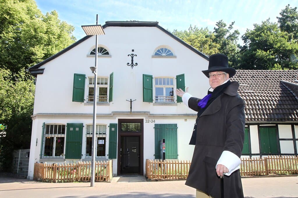 Der Hüttendirektor läd ein