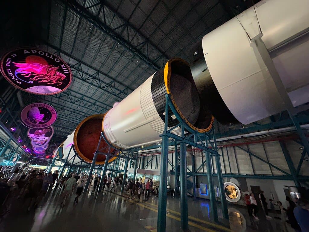 Apollo Saturn V Center