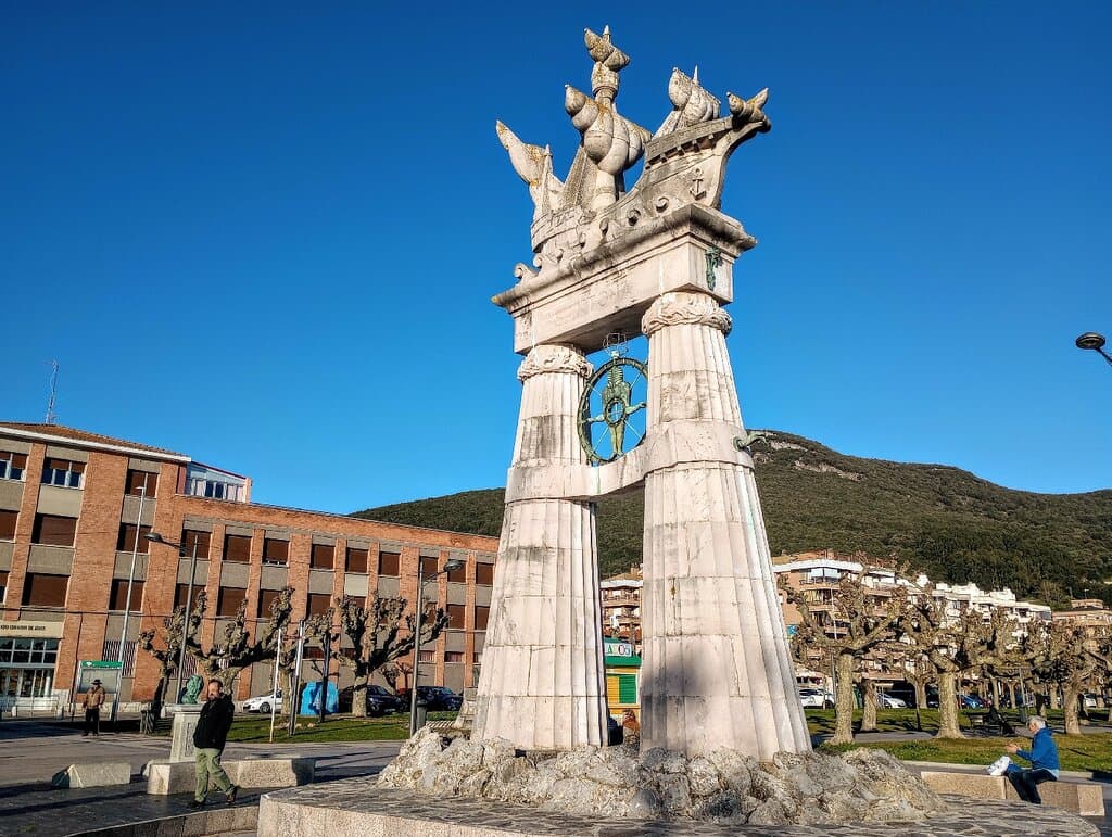 Monumento a Juan de la Cosa