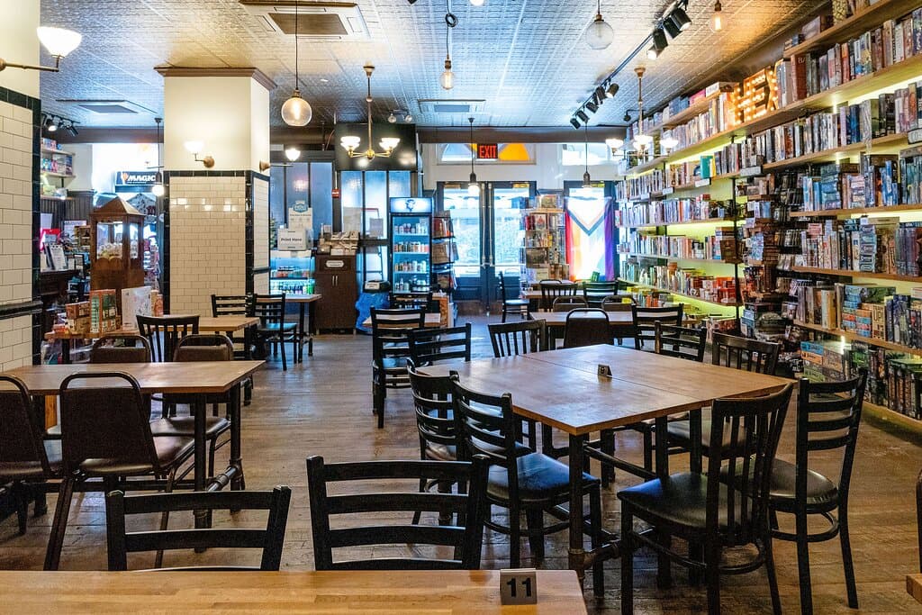 Hex & Company offers thousands of games for sale and for play.