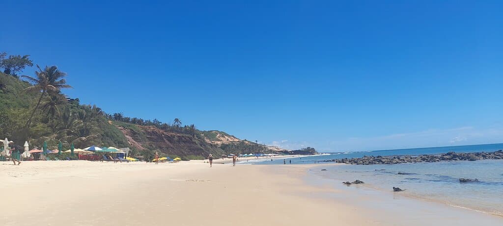 Praia do Buraco