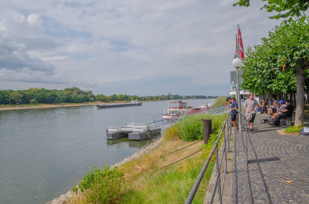 Widok z nadreńskiej promenady w  Königswinter
