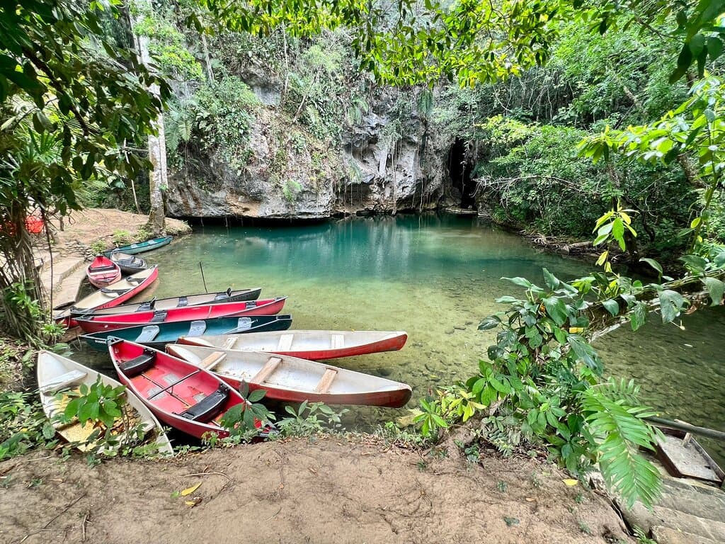 Barton Creek Cave Belize