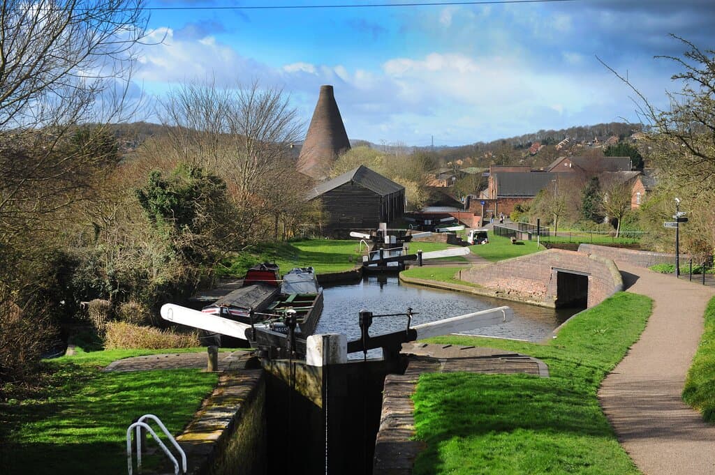Red House Glass Cone Stourbridge