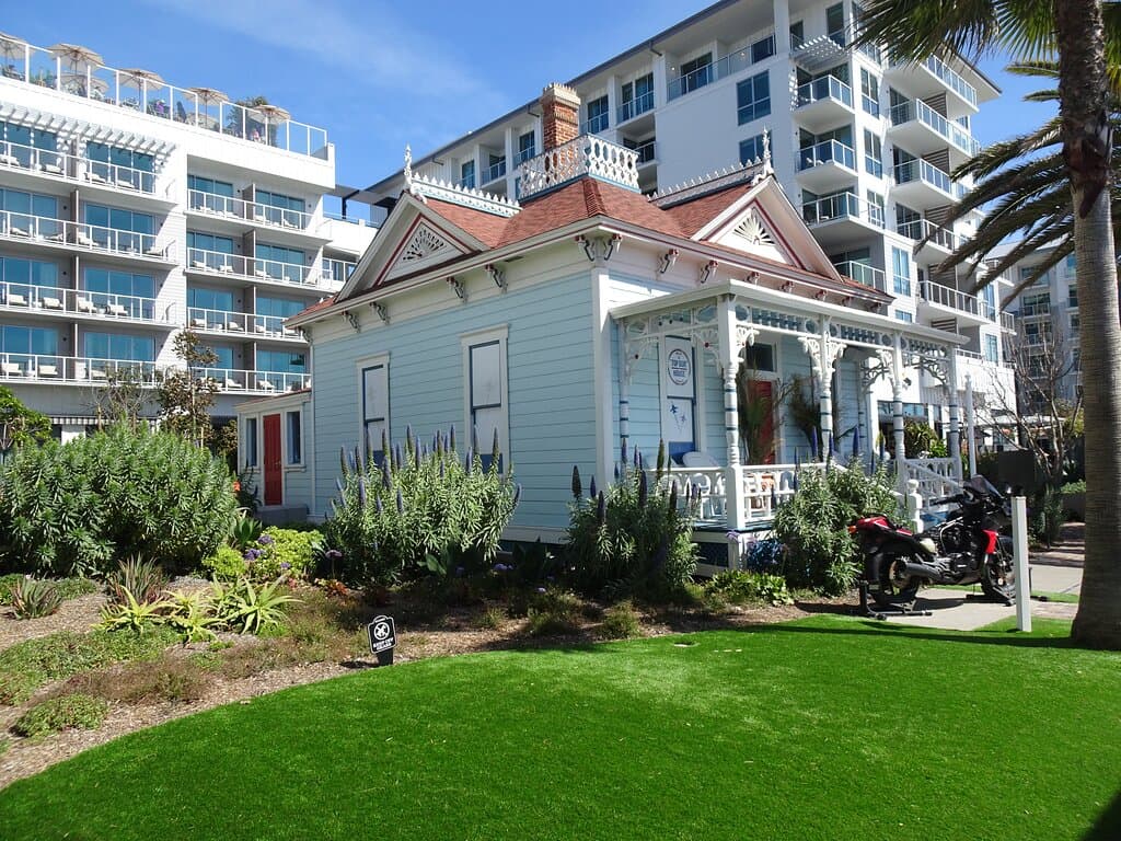 Making a new start in upscale Oceanside