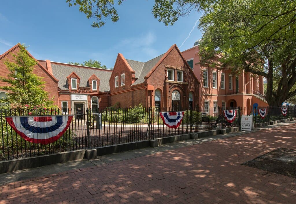 Come explore two expansive galleries of changing local and national art exhibits, along with workshops, lectures, classes and performances. Even our outdoor courtyard often bustles with artist interactions and live music. 