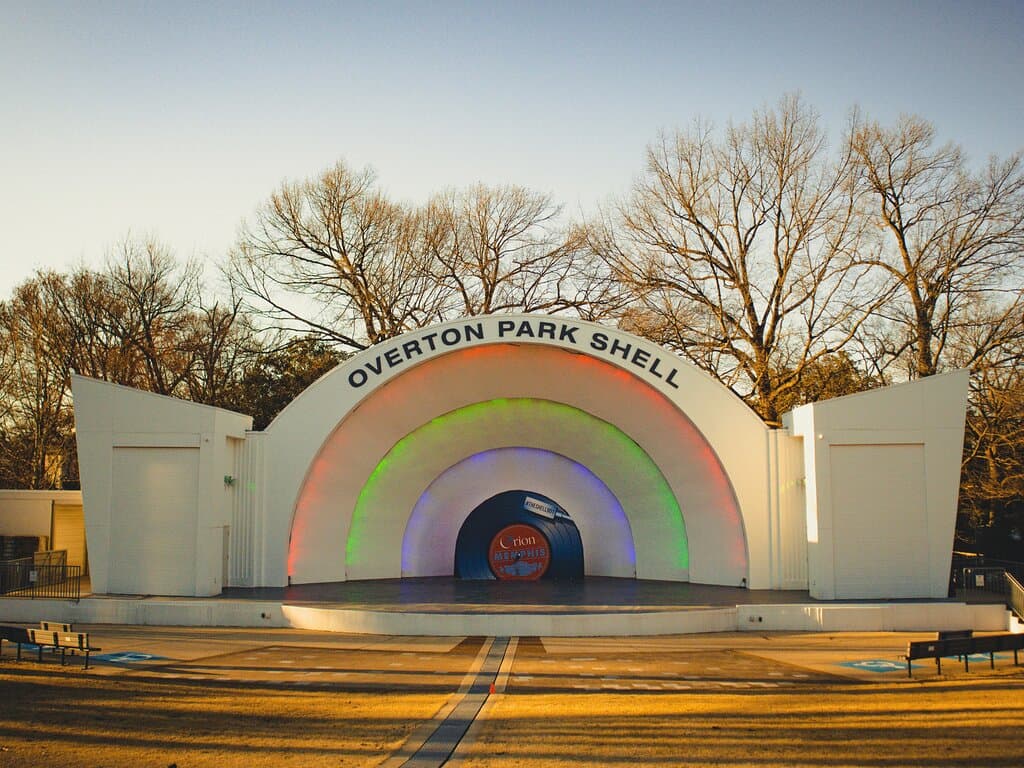 ESTABLISHED IN 1936, THE HISTORIC OVERTON PARK SHELL PRESENTS A SIGNATURE SERIES OF FREE CONCERTS FOR MEMPHIS AND THE SURROUNDING COMMUNITIES EVERY YEAR. OUR MISSION IS BUILDING COMMUNITY THROUGH MUSIC AND EDUCATION, FINDING COMMON GROUND IN A DIVERSE AUDIENCE.