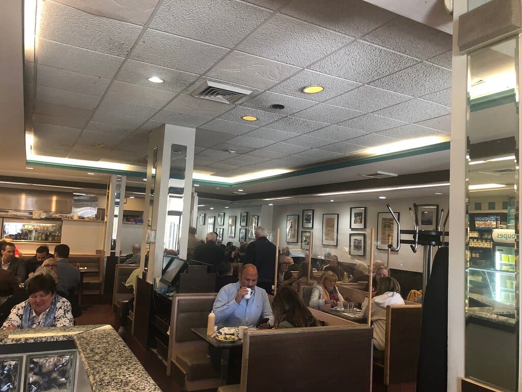 Snowdon Deli