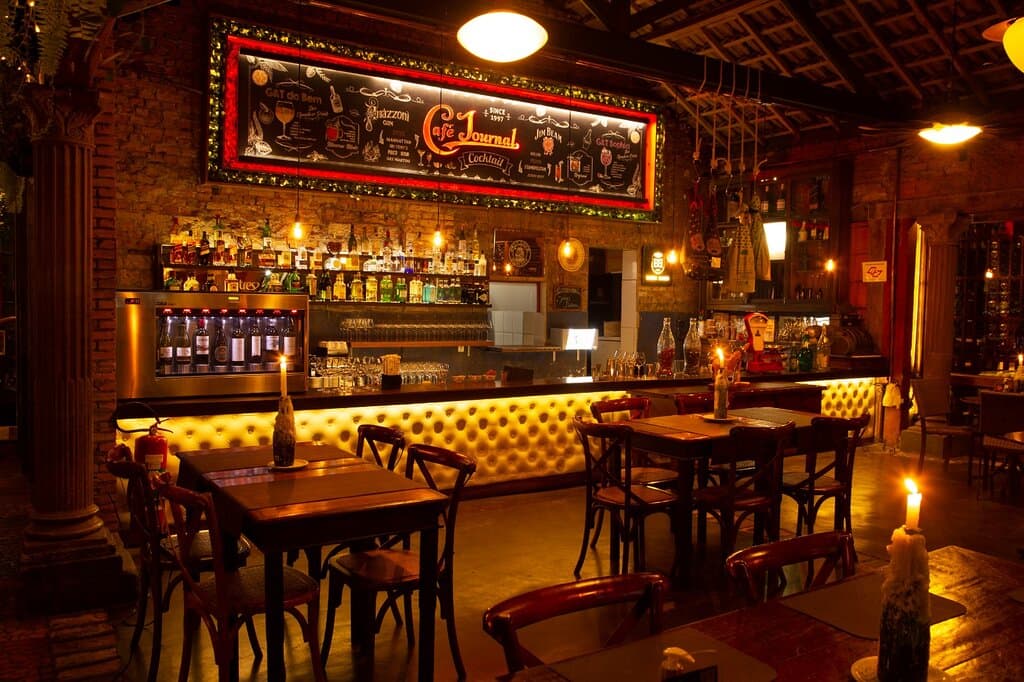 Bar Café Journal.