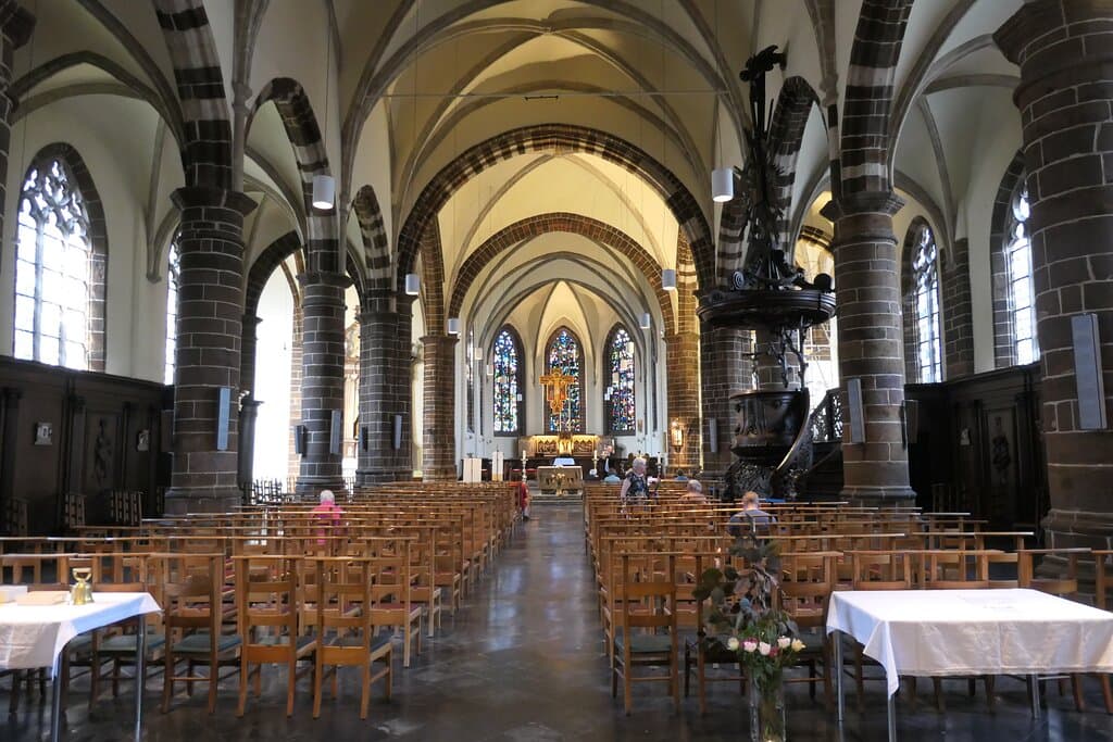 Wavre, St John the Baptist Church (Eglise Saint-Jean-Baptiste) 
